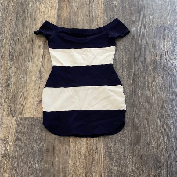 💙 Lovely Day Dress 💙 - Picture 1 of 3